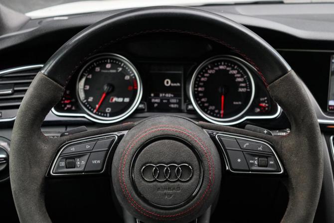 Audi RS 5 I (8T) Рестайлинг с пробегом 2011 года, цена 2 500 000 рублей, 85458 км, купе, Автокод Объявления