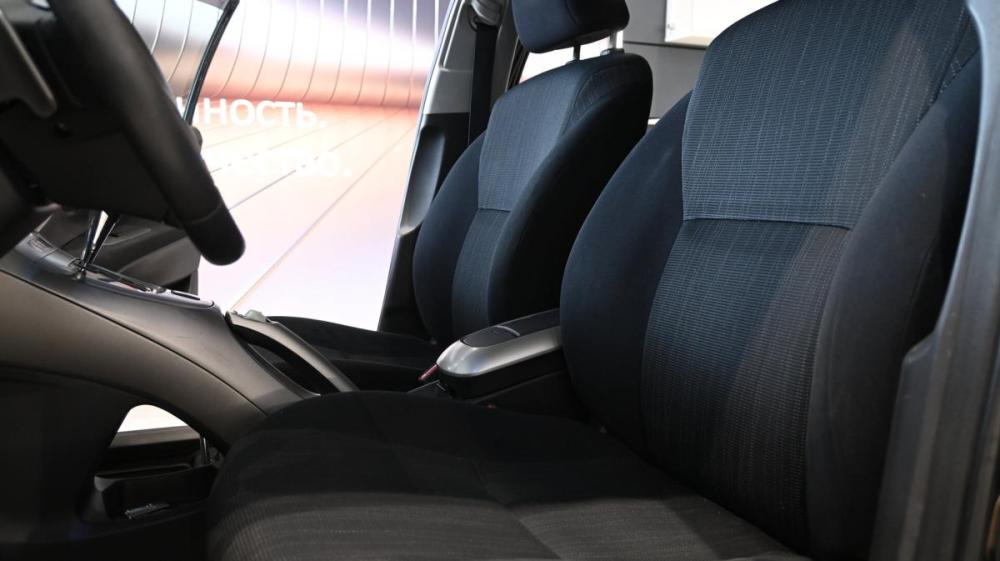 Toyota Auris I Уфа  - изображение 16