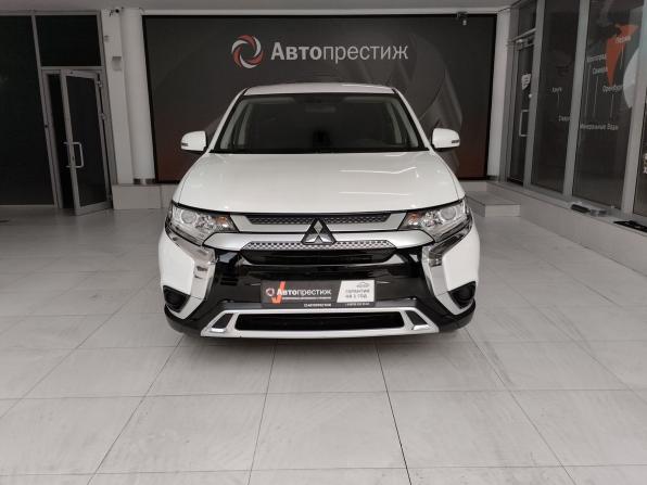 Mitsubishi Outlander III Рестайлинг 3 с пробегом 2020 года, цена 2 250 000 рублей, 80241 км, внедорожник, Автокод Объявления