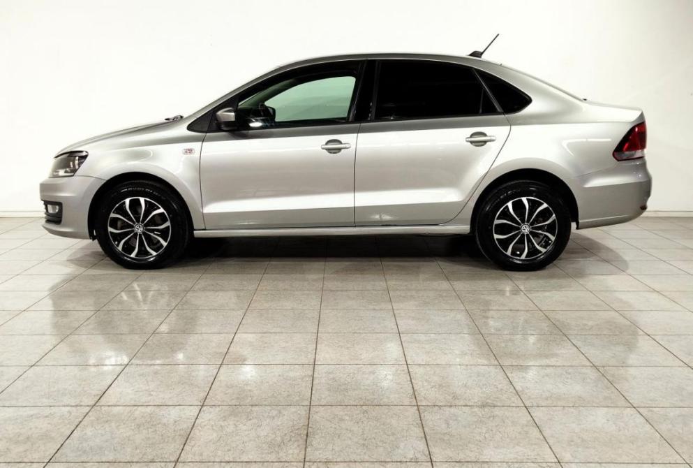 Volkswagen Polo V Рестайлинг Саратов  - изображение 8
