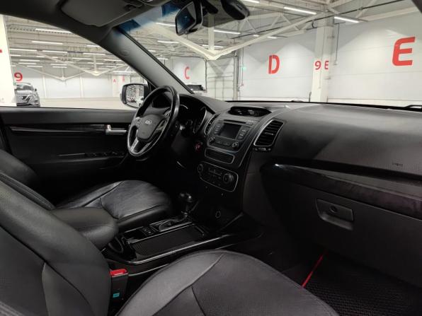 Kia Sorento II Рестайлинг с пробегом 2016 года, цена 2 170 000 рублей, 81843 км, внедорожник, Автокод Объявления