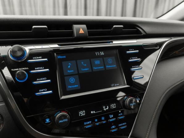Toyota Camry VIII (XV70) с пробегом 2021 года, цена 2 060 000 рублей, 285184 км, седан, Автокод Объявления