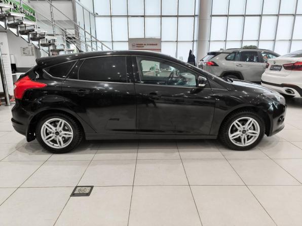 Ford Focus III с пробегом 2013 года, цена 680 000 рублей, 212807 км, хэтчбек, Автокод Объявления