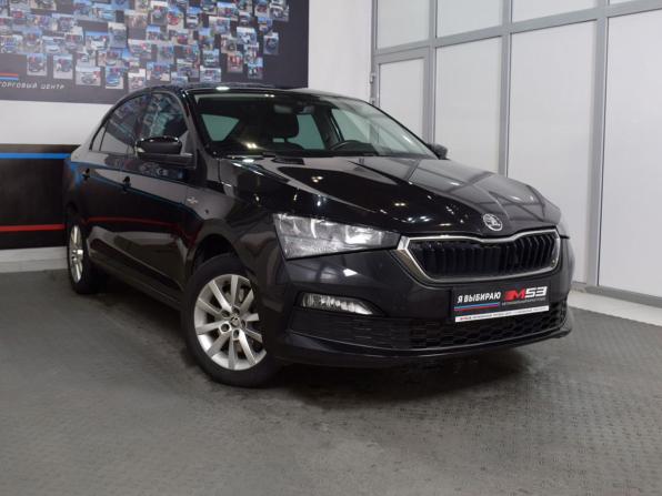 Skoda Rapid II с пробегом 2021 года, цена 1 399 995 рублей, 175419 км, лифтбек, Автокод Объявления