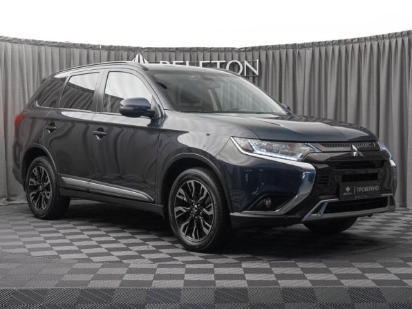 Mitsubishi Outlander III Рестайлинг 3 с пробегом 2021 года, цена 2 490 000 рублей, 98237 км, внедорожник, Автокод Объявления