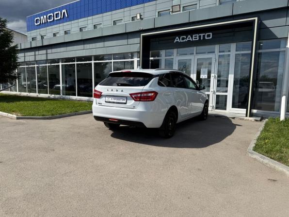 Lada (ВАЗ) Vesta I с пробегом 2017 года, цена 749 000 рублей, 179000 км, седан, Автокод Объявления