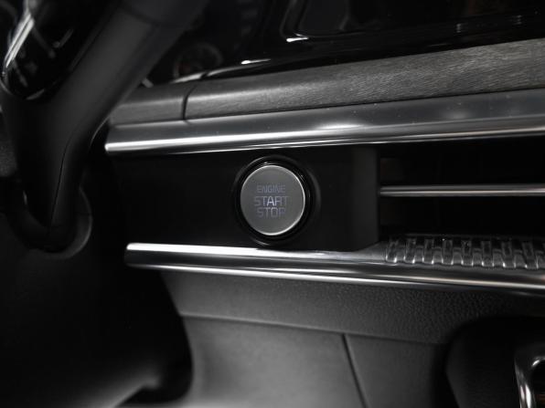 Kia K5 III с пробегом 2021 года, цена 2 345 000 рублей, 100864 км, седан, Автокод Объявления