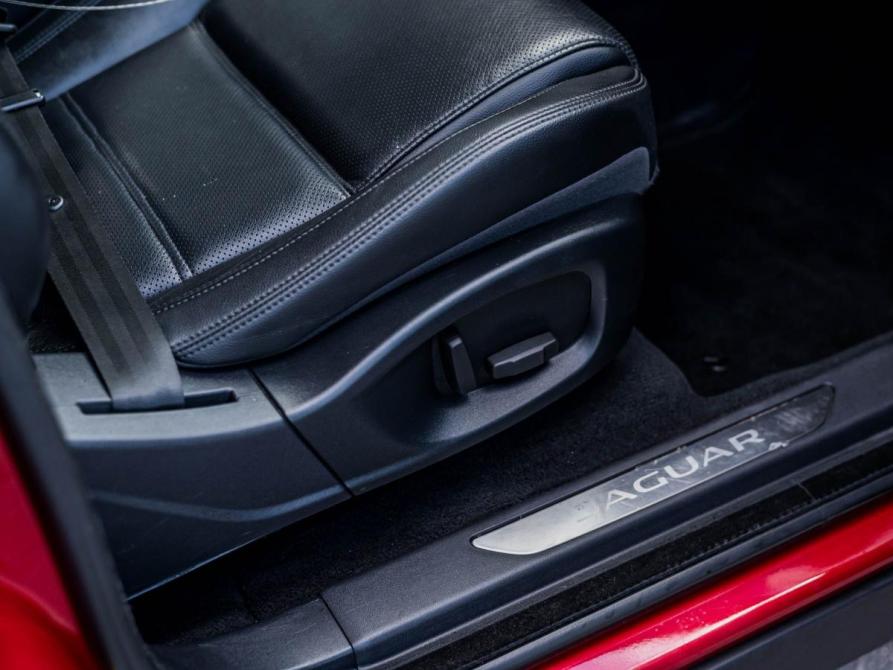 Jaguar E-Pace I Санкт-Петербург  - изображение 16