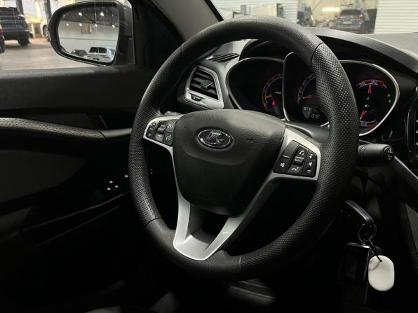 Lada (ВАЗ) Vesta I с пробегом 2018 года, цена 999 000 рублей, 78778 км, седан, Автокод Объявления