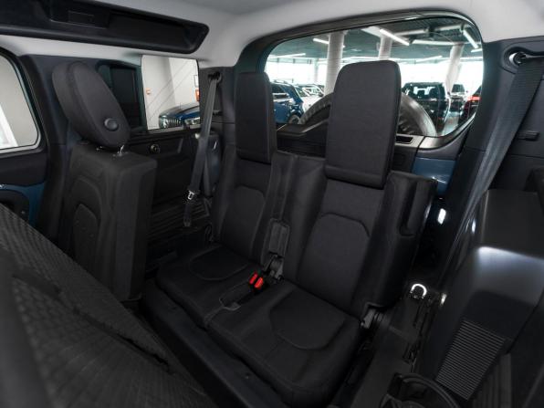 Land Rover Defender II с пробегом 2021 года, цена 4 600 000 рублей, 109000 км, внедорожник, Автокод Объявления