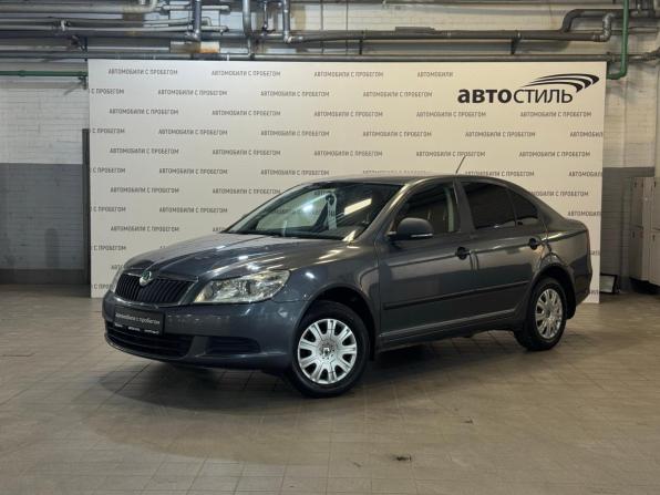 Skoda Octavia II (A5) Рестайлинг с пробегом 2013 года, цена 719 000 рублей, 194684 км, лифтбек, Автокод Объявления