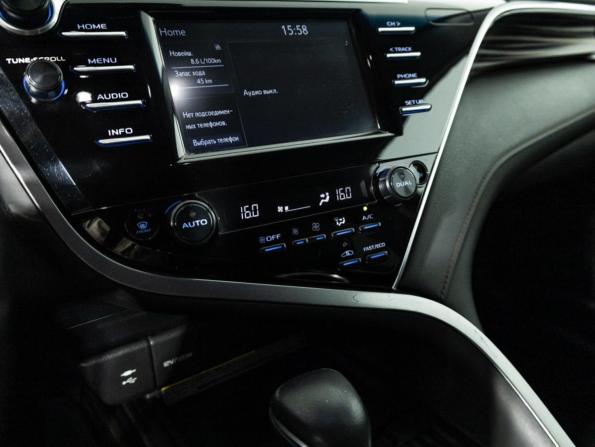 Toyota Camry VIII (XV70) с пробегом 2019 года, цена 2 089 585 рублей, 233000 км, седан, Автокод Объявления