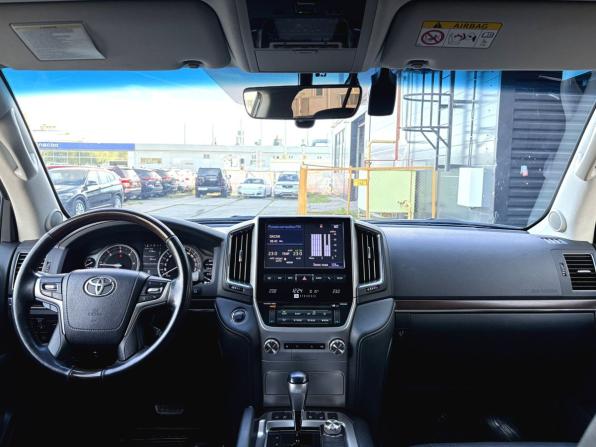 Toyota Land Cruiser 200 Series Рестайлинг 2 с пробегом 2019 года, цена 6 650 000 рублей, 162318 км, внедорожник, Автокод Объявления