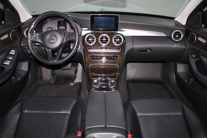 Mercedes-Benz C-Класс IV (W205) с пробегом 2017 года, цена 2 550 000 рублей, 75506 км, седан, Автокод Объявления