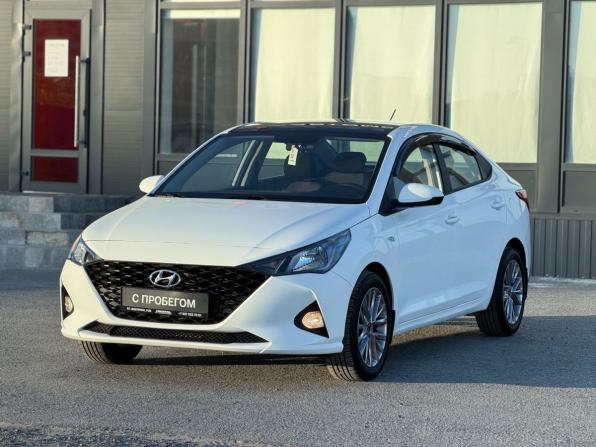 Hyundai Solaris II Рестайлинг с пробегом 2021 года, цена 1 700 000 рублей, 29226 км, седан, Автокод Объявления