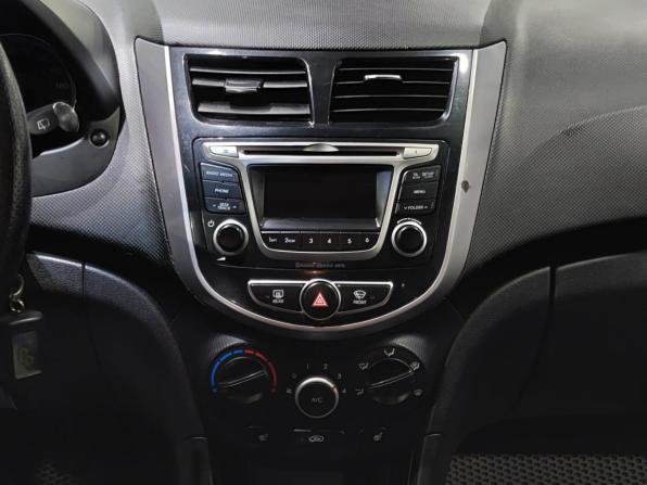 Hyundai Solaris I с пробегом 2012 года, цена 677 000 рублей, 151907 км, хэтчбек, Автокод Объявления