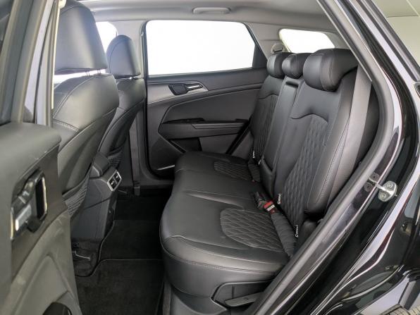Kia Sportage V с пробегом 2023 года, цена 3 900 000 рублей, 43832 км, внедорожник, Автокод Объявления