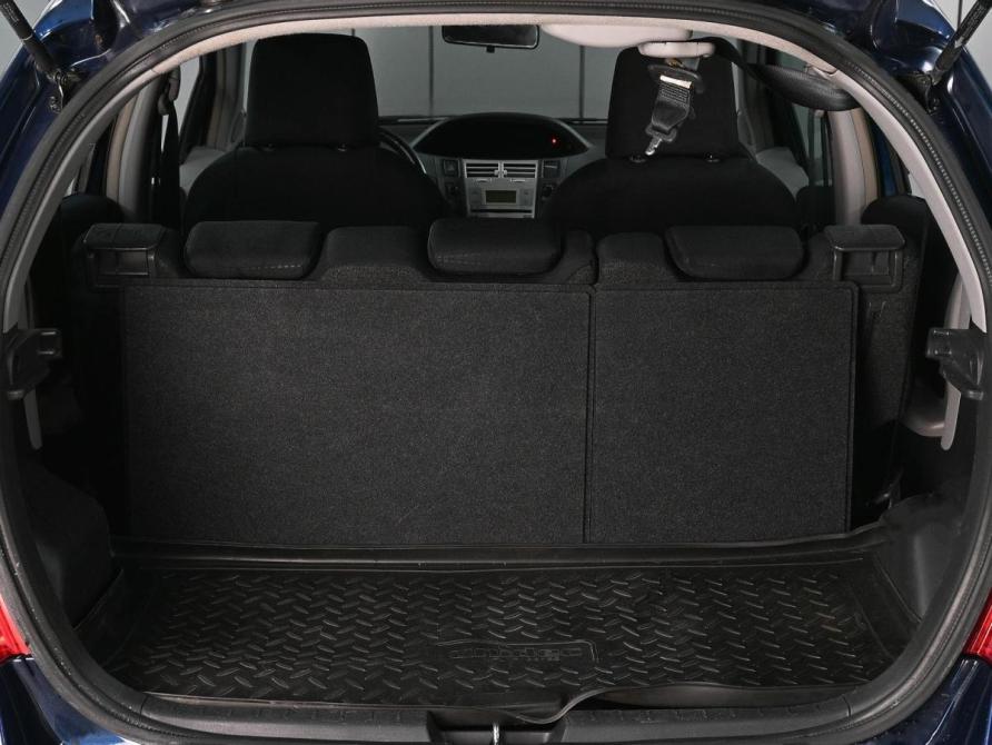 Toyota Yaris II Ростов-на-Дону  - изображение 18