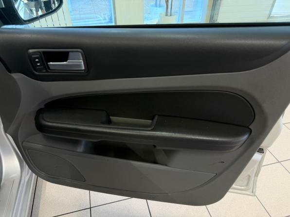 Ford Focus II Рестайлинг с пробегом 2008 года, цена 599 000 рублей, 189000 км, седан, Автокод Объявления