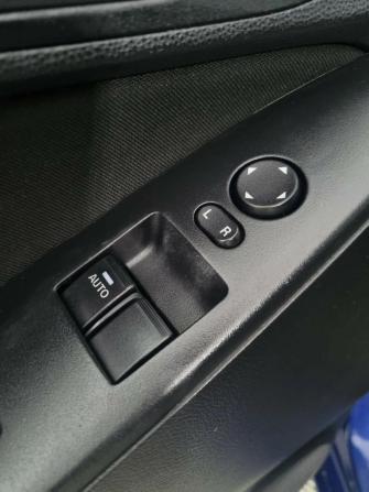 Mazda 3 II (BL) Рестайлинг с пробегом 2012 года, цена 605 000 рублей, 298000 км, седан, Автокод Объявления