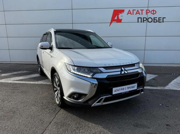 Mitsubishi Outlander III Рестайлинг 3 с пробегом 2020 года, цена 2 150 000 рублей, 171296 км, внедорожник, Автокод Объявления