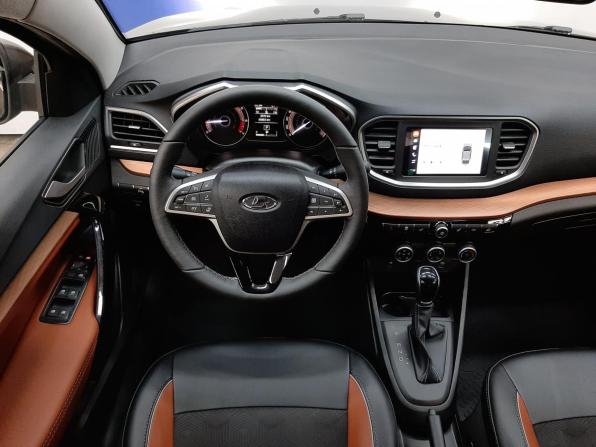 Lada (ВАЗ) Vesta I Рестайлинг (NG) с пробегом 2026 года, цена 1 830 000 рублей, 2597 км, седан, Автокод Объявления