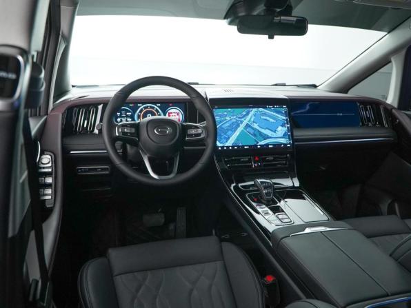 GAC M8 с пробегом 2025 года, цена 5 299 777 рублей, 1074 км, минивэн, Автокод Объявления
