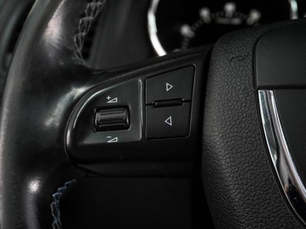 Skoda Yeti I Рестайлинг с пробегом 2013 года, цена 999 000 рублей, 227523 км, внедорожник, Автокод Объявления