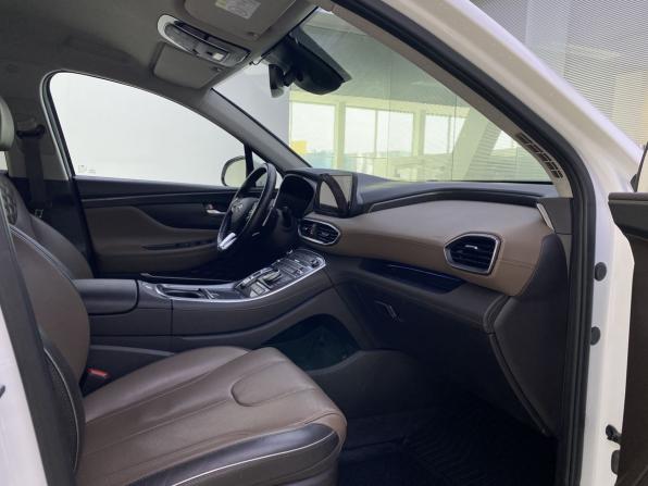 Hyundai Santa Fe IV Рестайлинг с пробегом 2021 года, цена 3 500 000 рублей, 77241 км, внедорожник, Автокод Объявления