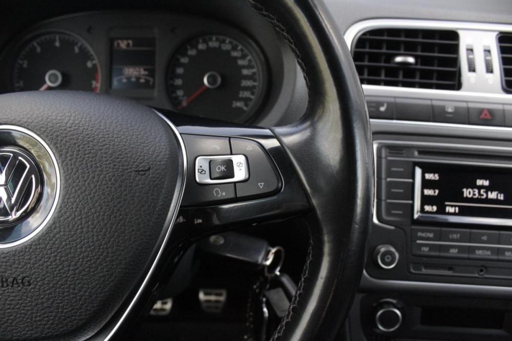 Volkswagen Polo V Рестайлинг Брянск  - изображение 12