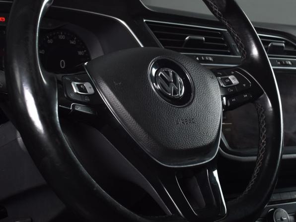 Volkswagen Tiguan II с пробегом 2018 года, цена 2 524 995 рублей, 143000 км, внедорожник, Автокод Объявления