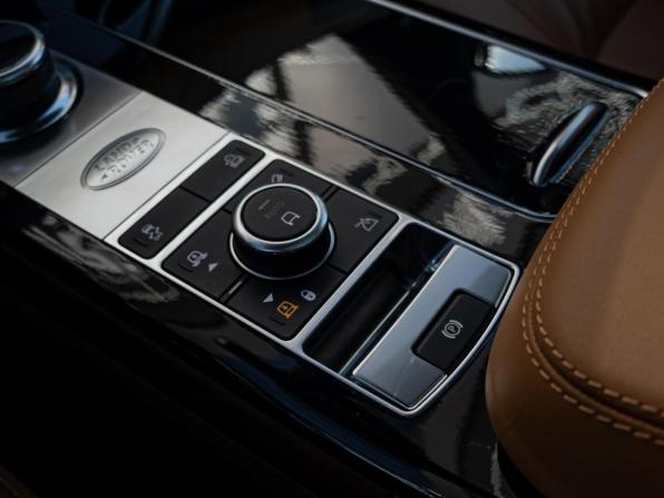 Land Rover Range Rover IV Рестайлинг с пробегом 2021 года, цена 10 150 000 рублей, 91078 км, внедорожник, Автокод Объявления