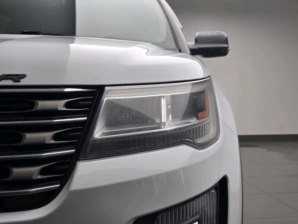 Ford Explorer V Рестайлинг с пробегом 2017 года, цена 2 035 000 рублей, 268384 км, внедорожник, Автокод Объявления
