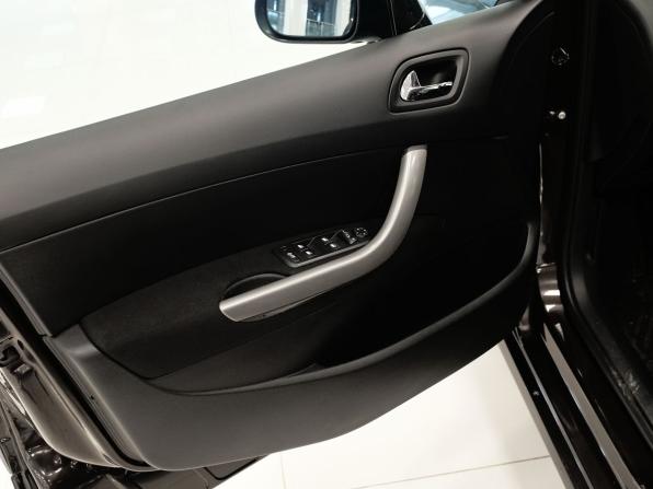 Peugeot 308 I Рестайлинг с пробегом 2012 года, цена 571 000 рублей, 124928 км, хэтчбек, Автокод Объявления