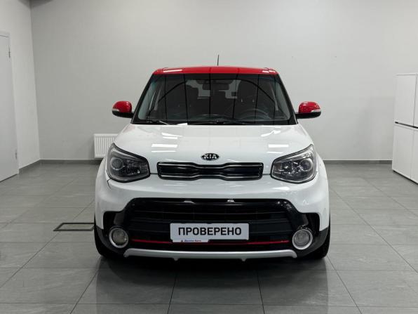 Kia Soul II Рестайлинг с пробегом 2016 года, цена 1 050 000 рублей, 202959 км, хэтчбек, Автокод Объявления
