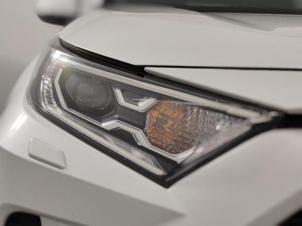 Toyota RAV4 V (XA50) с пробегом 2021 года, цена 3 149 000 рублей, 112958 км, внедорожник, Автокод Объявления