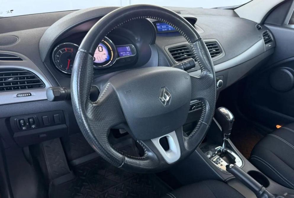 Renault Megane III Рестайлинг Киров  - изображение 17