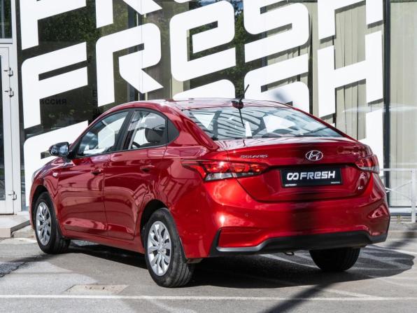 Hyundai Solaris II с пробегом 2018 года, цена 1 399 000 рублей, 118463 км, седан, Автокод Объявления