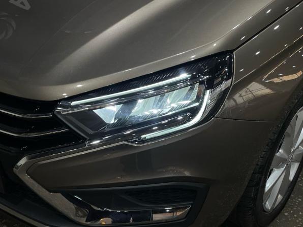 Lada (ВАЗ) Vesta I Рестайлинг (NG) с пробегом 2025 года, цена 1 380 000 рублей, 6976 км, седан, Автокод Объявления