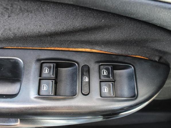 Skoda Octavia II (A5) Рестайлинг с пробегом 2011 года, цена 830 000 рублей, 165000 км, лифтбек, Автокод Объявления