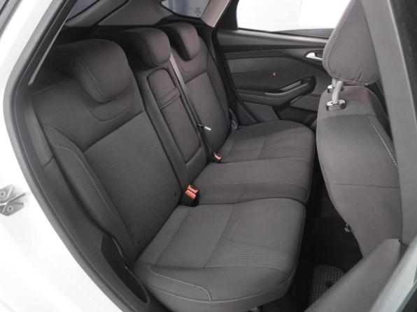 Ford Focus III с пробегом 2013 года, цена 689 000 рублей, 277074 км, хэтчбек, Автокод Объявления