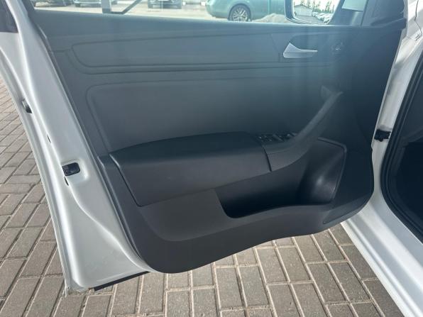 Volkswagen Polo VI с пробегом 2021 года, цена 1 550 000 рублей, 84454 км, лифтбек, Автокод Объявления