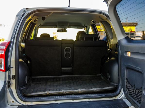 Toyota RAV4 III (XA30) Рестайлинг с пробегом 2011 года, цена 1 338 000 рублей, 295620 км, внедорожник, Автокод Объявления