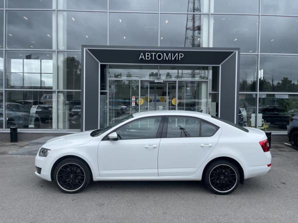Skoda Octavia III (A7) с пробегом 2016 года, цена 1 620 000 рублей, 176511 км, лифтбек, Автокод Объявления