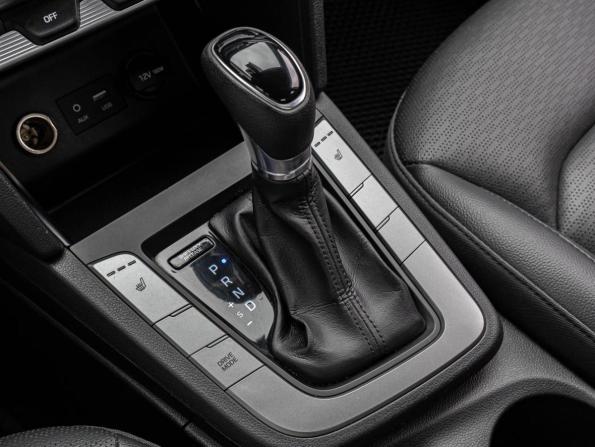 Hyundai Avante VI Рестайлинг с пробегом 2019 года, цена 1 699 000 рублей, 104916 км, седан, Автокод Объявления