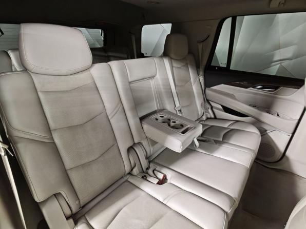 Cadillac Escalade IV с пробегом 2019 года, цена 4 665 000 рублей, 153405 км, внедорожник, Автокод Объявления