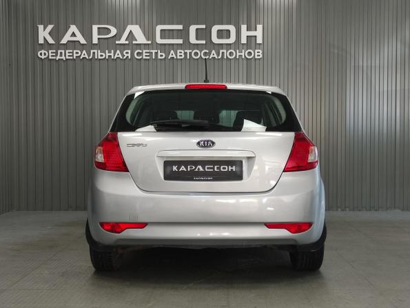 Kia Ceed I Рестайлинг с пробегом 2010 года, цена 530 000 рублей, 309397 км, хэтчбек, Автокод Объявления