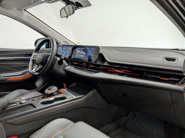 Omoda S5 с пробегом 2024 года, цена 1 745 000 рублей, 26000 км, седан, Автокод Объявления