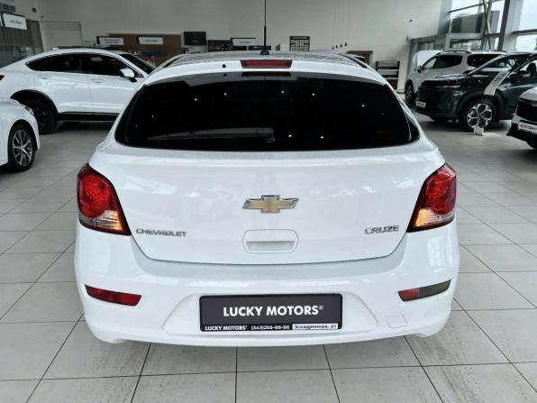 Chevrolet Cruze I Рестайлинг с пробегом 2013 года, цена 695 000 рублей, 143798 км, хэтчбек, Автокод Объявления
