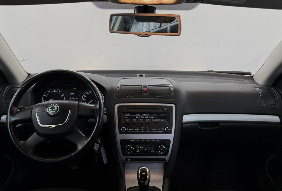 Skoda Octavia II (A5) Рестайлинг Москва  - изображение 5